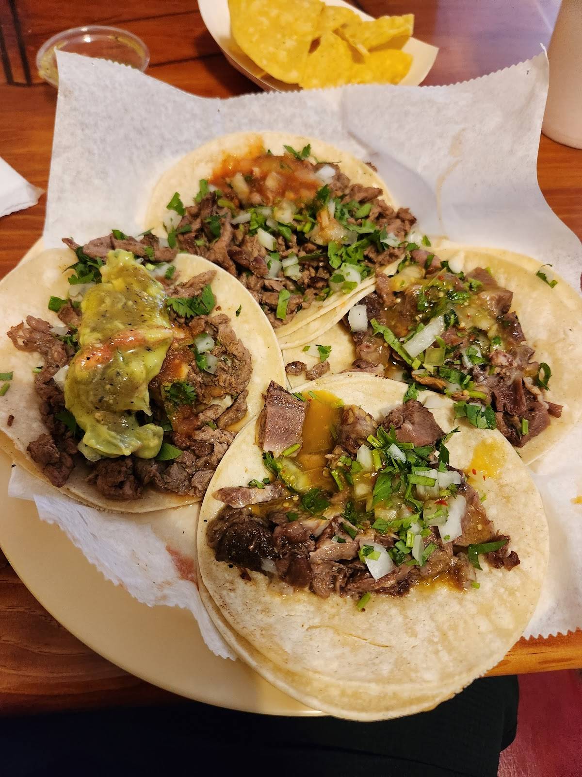 Taqueria Los Gordos restaurant in Redding - photo 2
