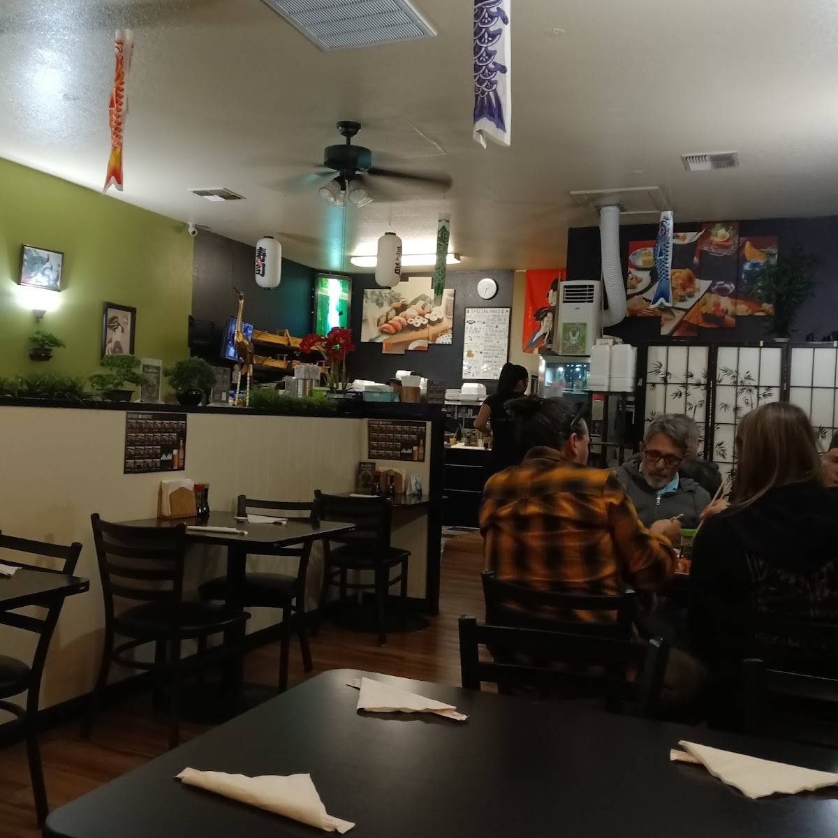 Bonsai Sushi Fusion restaurant in Redding - photo 5