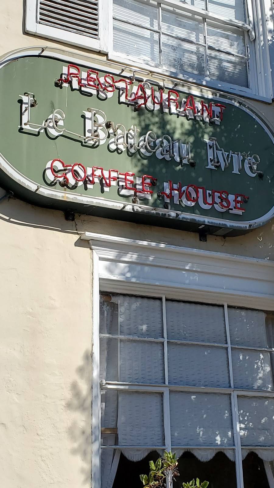 Le Bateau Ivre Restaurant restaurant in Berkeley - photo 5
