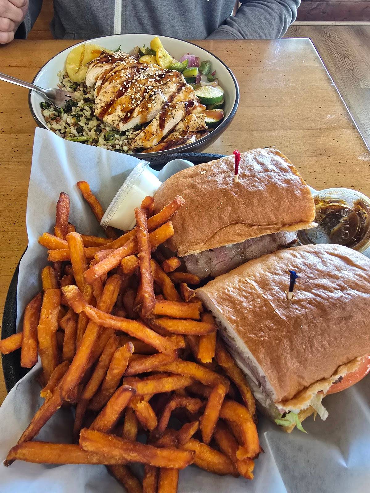 Blast 825 Brewery restaurant in Orcutt - photo 4