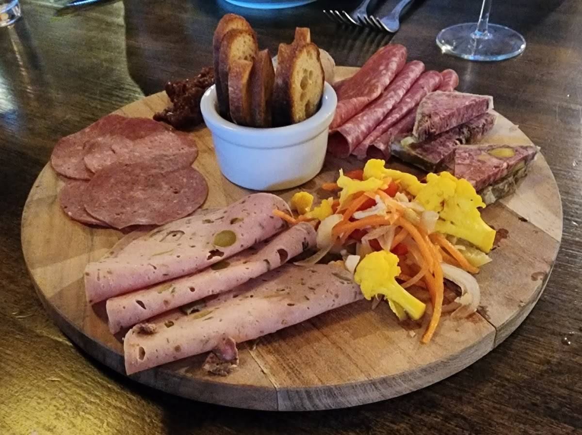 Laurelhurst Market restaurant in Portland - photo 4