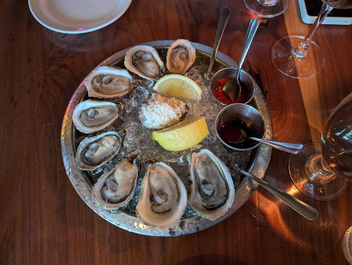 The Press Gang Restaurant and Oyster Bar restaurant in Halifax - photo 3