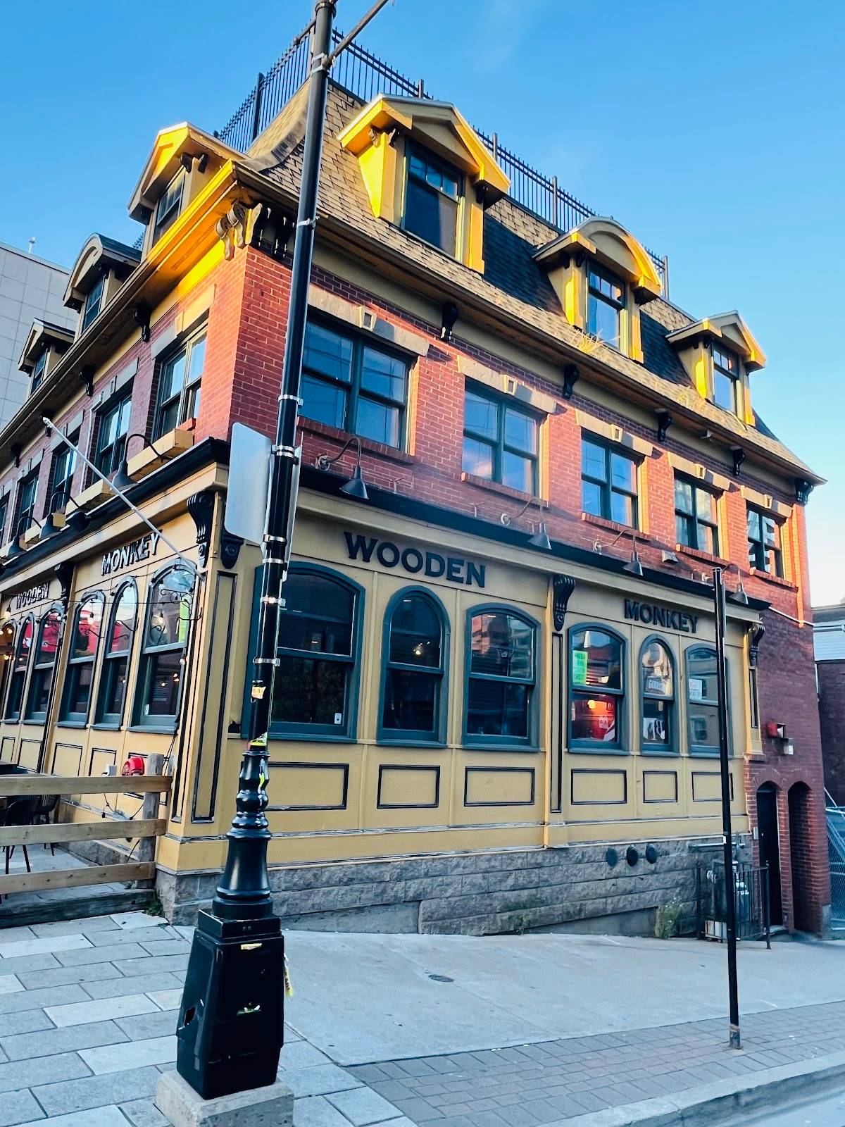 The Wooden Monkey restaurant in Halifax - photo 4
