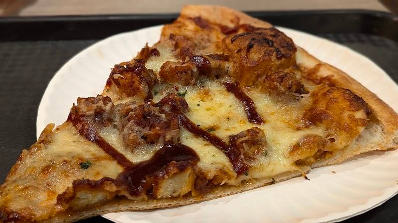 Gino & Joes Pizza restaurant in Buffalo - photo 3