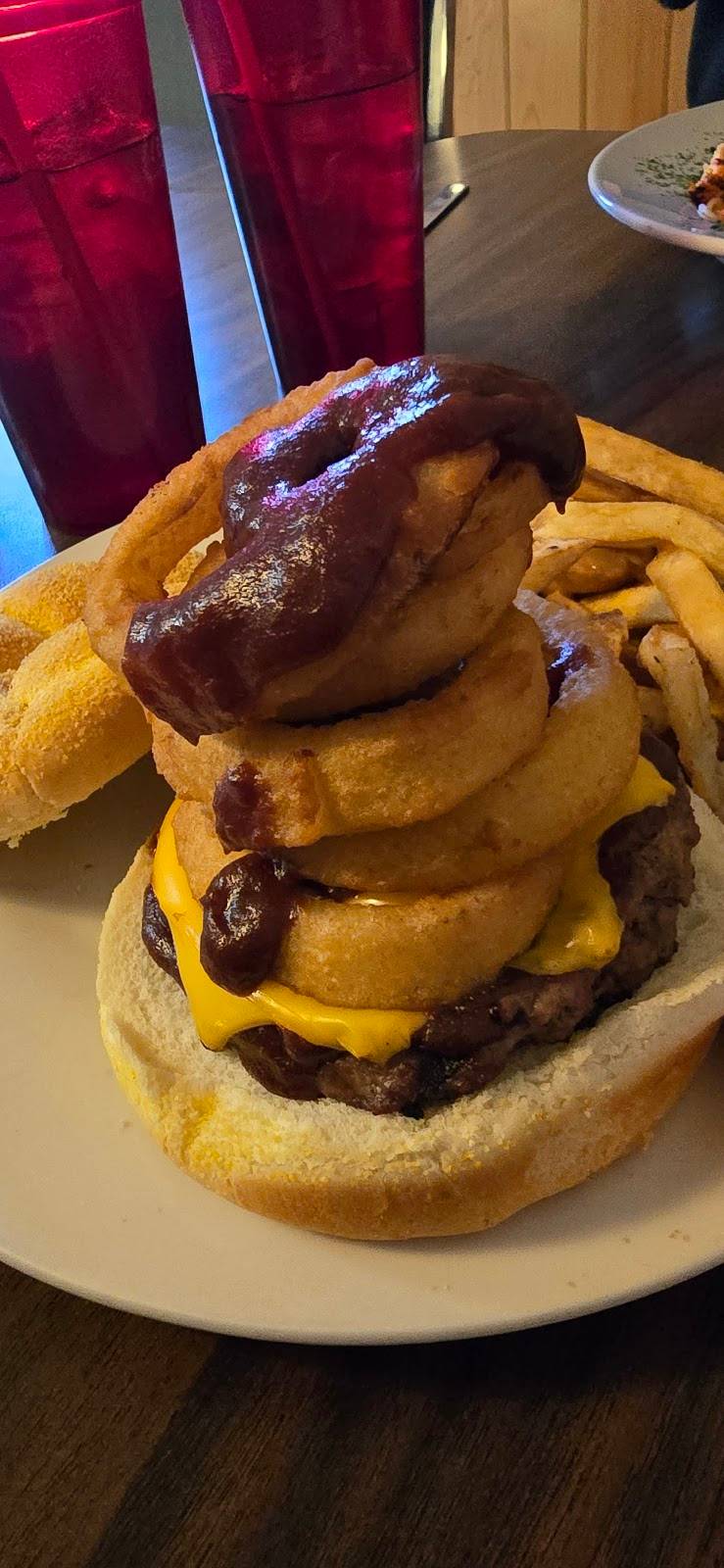 Big Sky Restaurant & Saloon restaurant in Dansville - photo 5