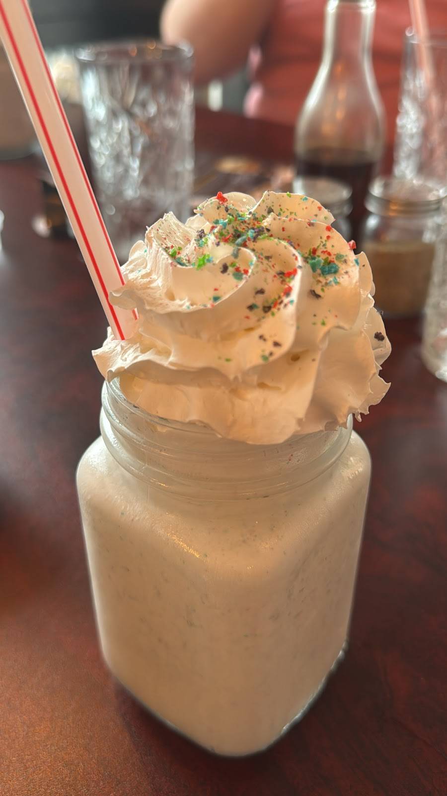 State Burger Co. restaurant in Bellefonte - photo 4