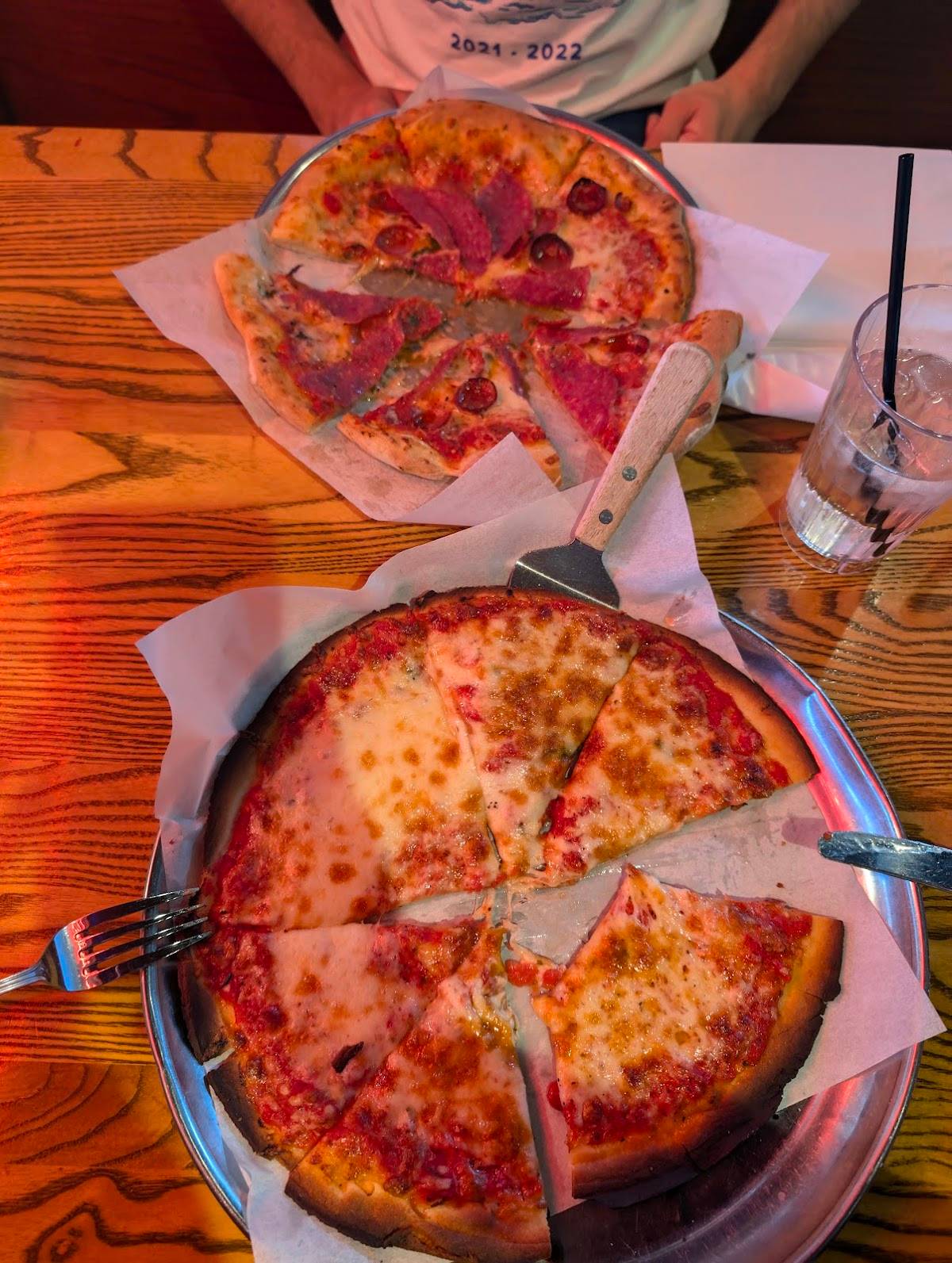 Faccia Luna Pizzeria restaurant in State College - photo 3