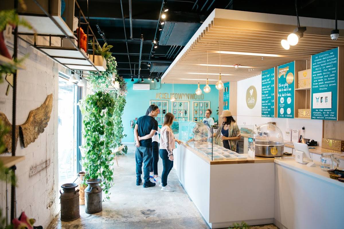 Cielito Artisan Pops restaurant in Miami - photo 4