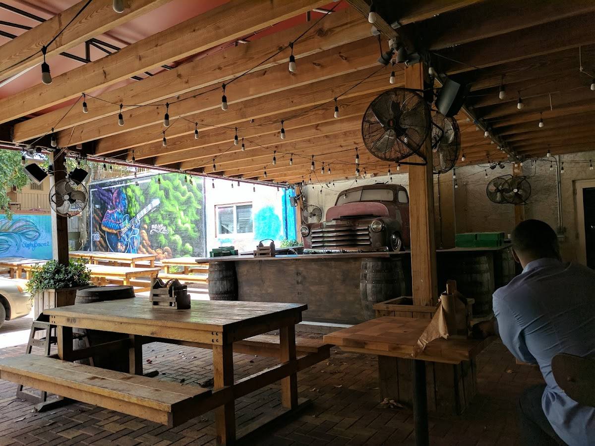Pride and Joy BBQ restaurant in Miami - photo 5