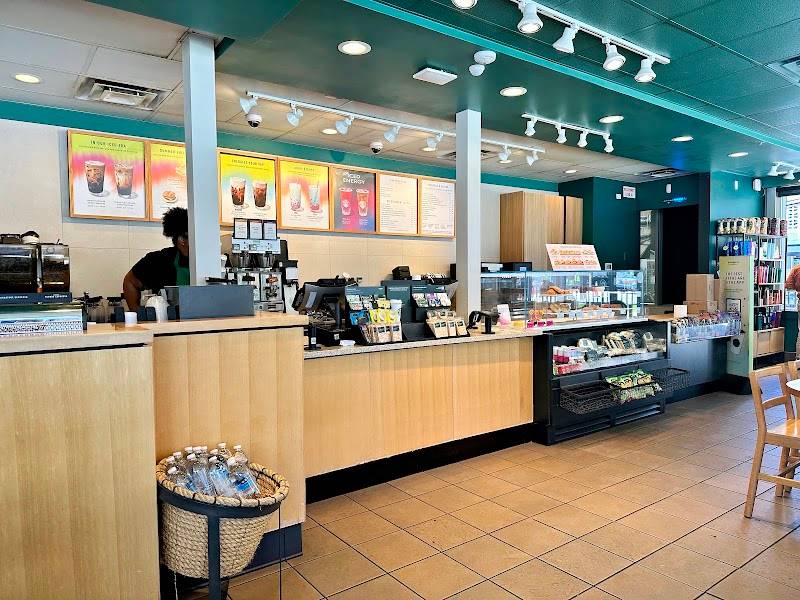 Starbucks restaurant in Miami - photo 4