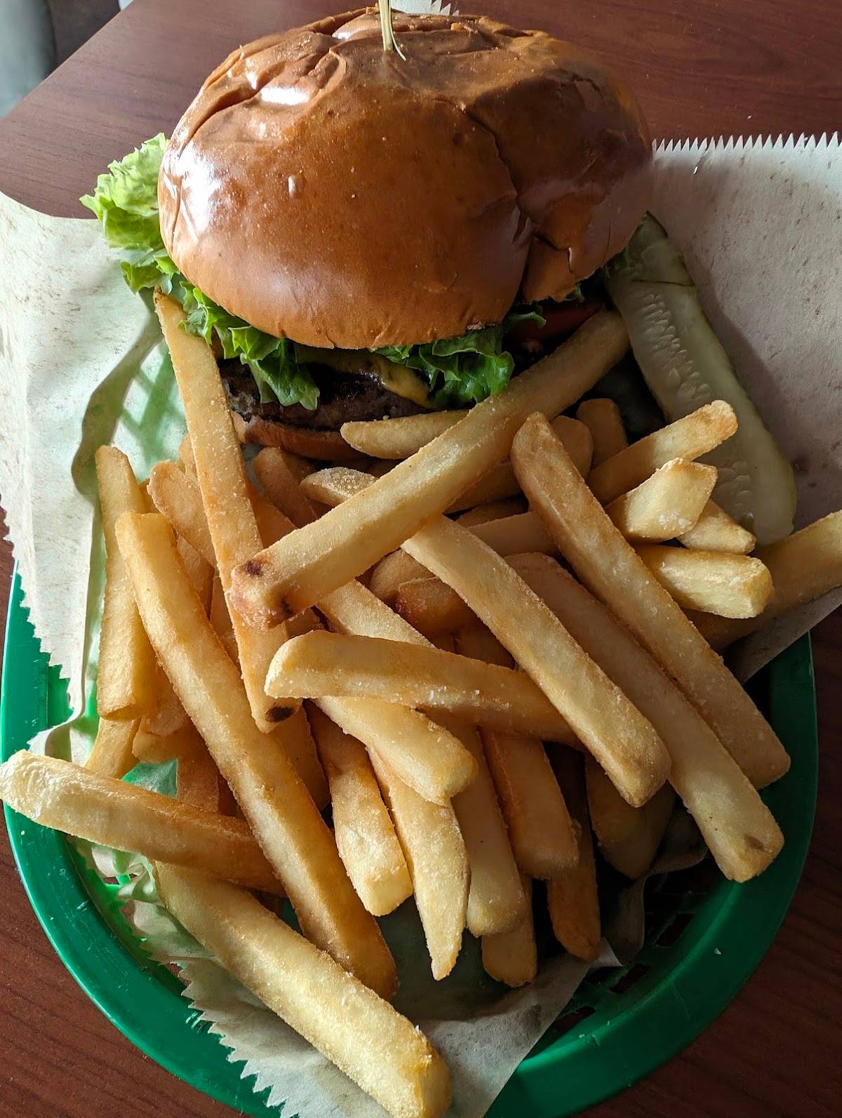 O'Brien's restaurant in San Diego - photo 4