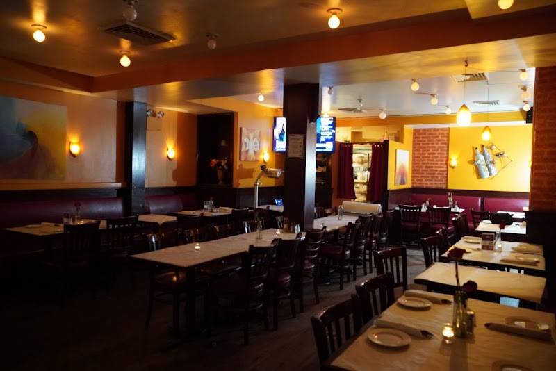 Talia's Steakhouse and Bar restaurant in New York - photo 3