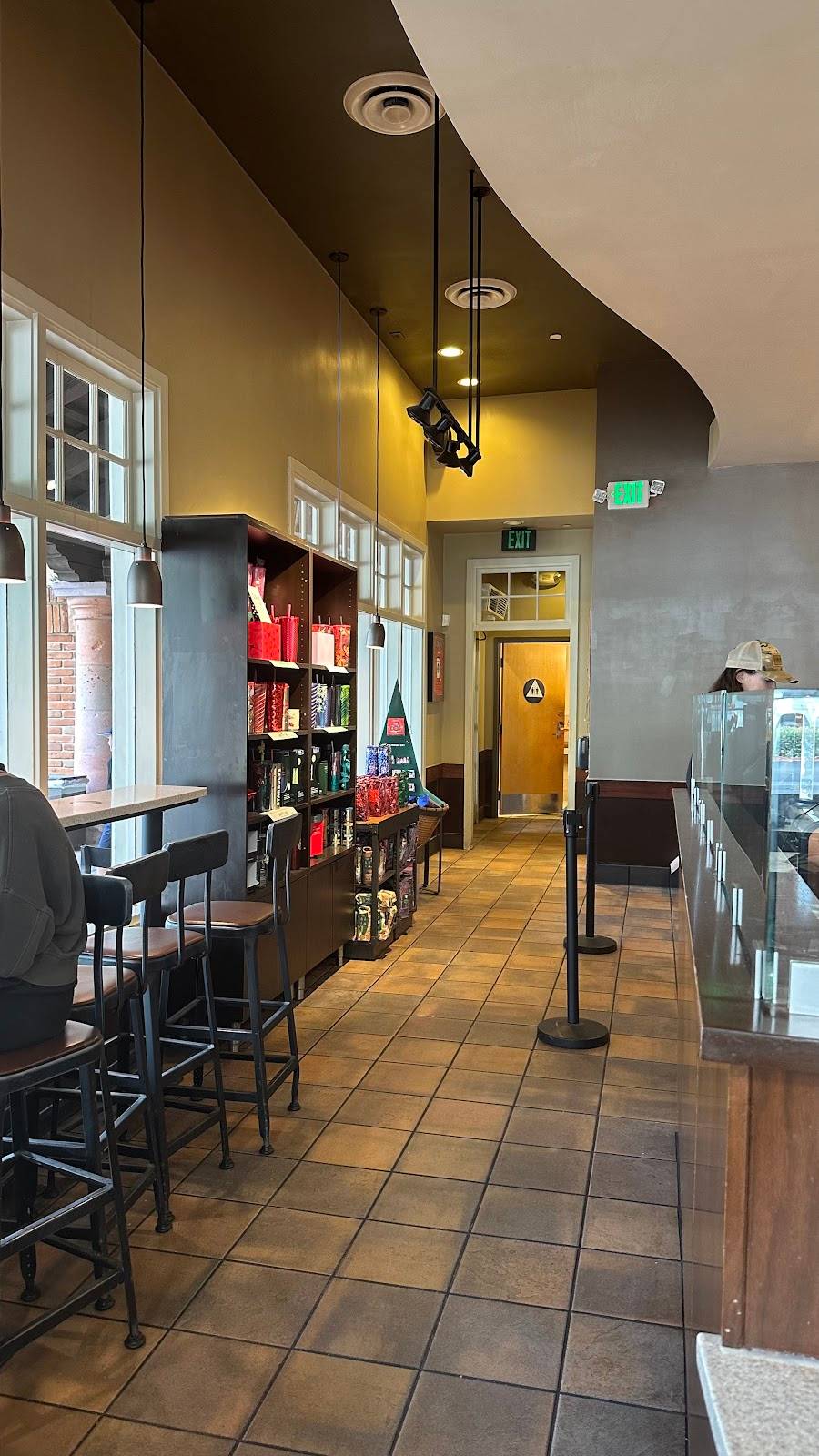 Starbucks restaurant in Malibu - photo 3