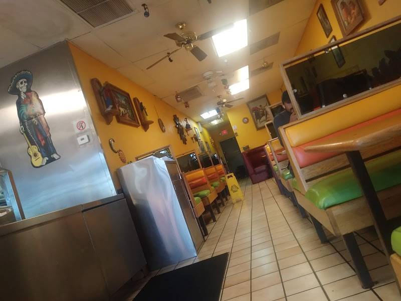 Tacos Los Toritos restaurant in Las Vegas - photo 4