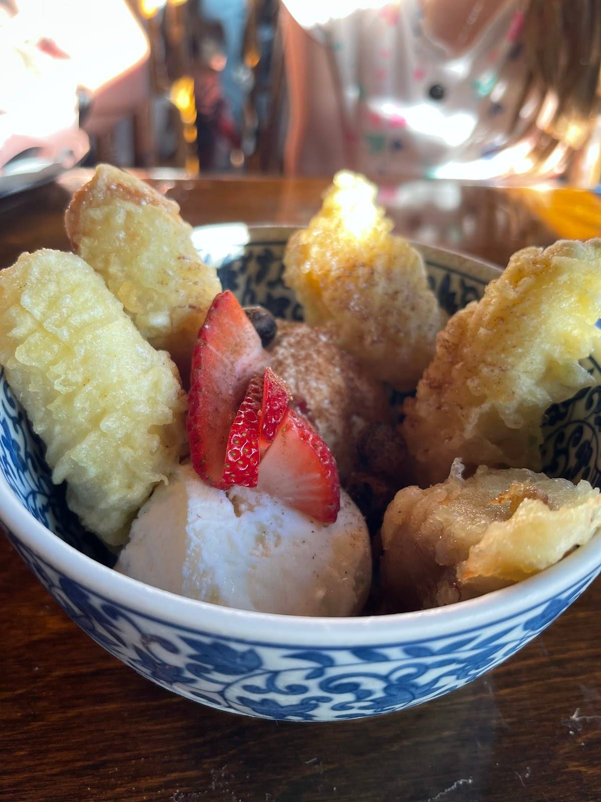 Banzai Sushi Bar restaurant in Haleiwa - photo 5
