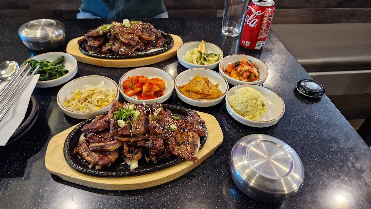 Hae-Nam Kalbi & Calamari restaurant in Shoreline - photo 3