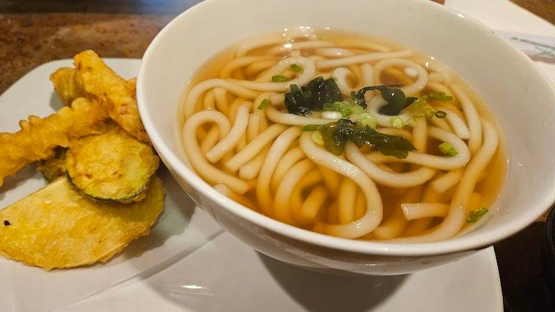 Kiriba Sushi & Grill restaurant in Seattle - photo 4