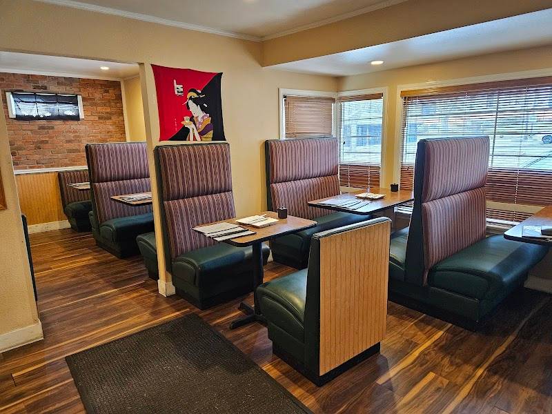 Kiriba Sushi & Grill restaurant in Seattle - photo 5