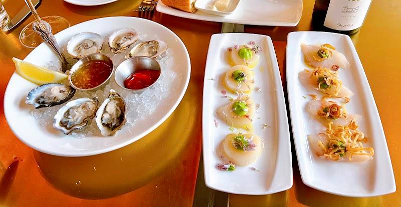 Bar Crudo restaurant in San Francisco - photo 5