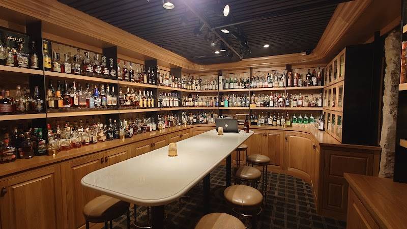 Moonshine Grill restaurant in Austin - photo 2
