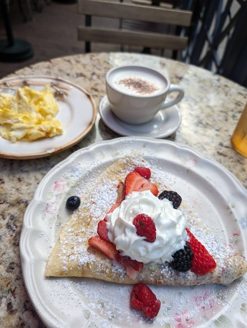 Le Café Crêpe restaurant in Austin - photo 4