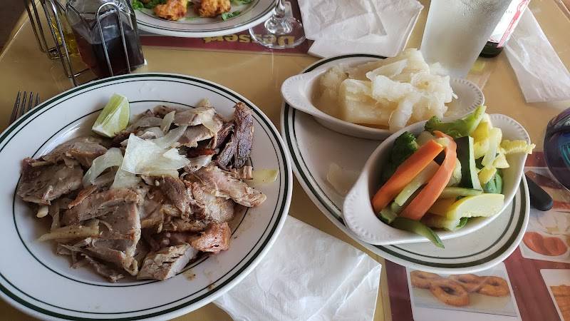 Rinconcito Cubano Criollo restaurant in Miami - photo 2