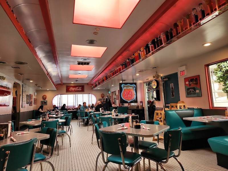 66 Diner restaurant in Albuquerque - photo 2