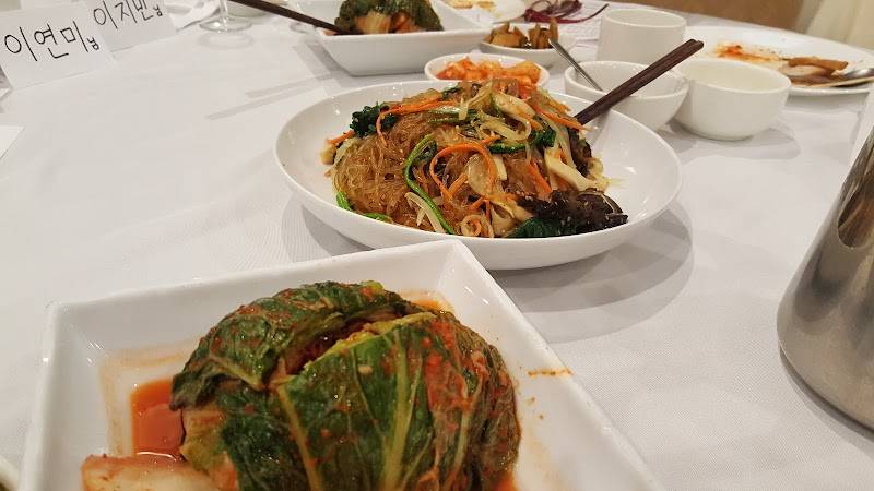 Yongsusan Restaurant restaurant in Los Angeles - photo 2