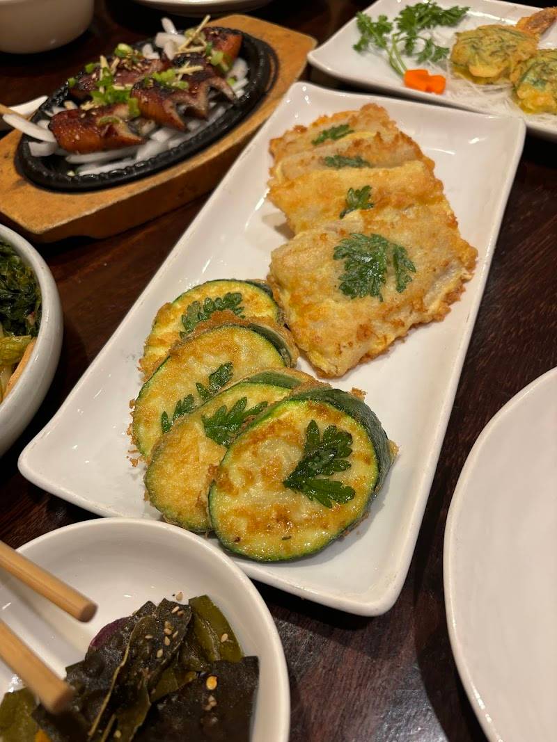 Yongsusan Restaurant restaurant in Los Angeles - photo 4