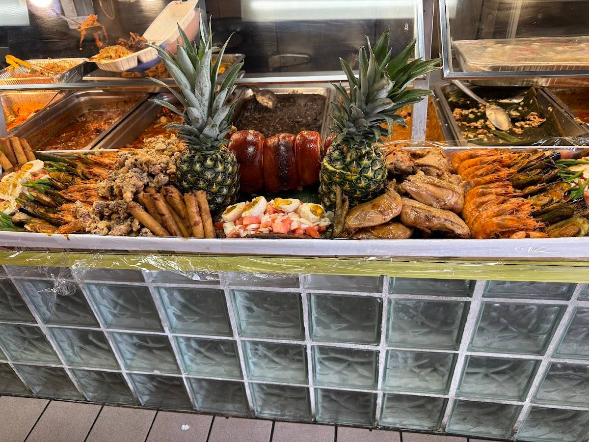 Porky's Lechon Barbecue restaurant in National City - photo 3