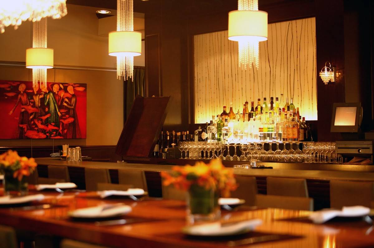 Tamarine Restaurant & Gallery
