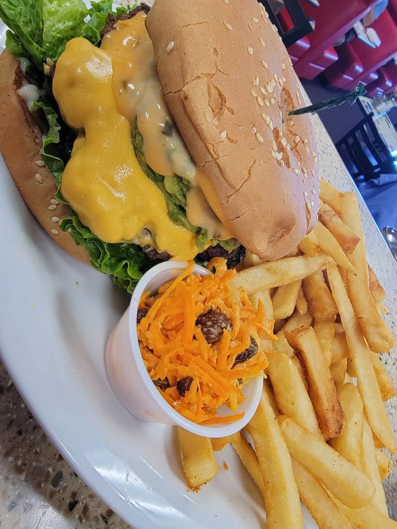 Crazy Otto's Diner restaurant in Santa Clarita - photo 2