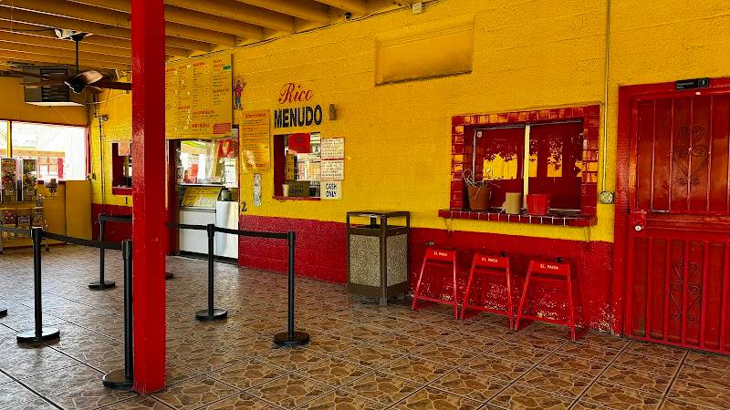 El Paisa Taqueria restaurant in Albuquerque - photo 3