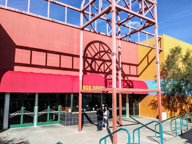 Cinemark Movies 8 restaurant in Albuquerque - photo 2