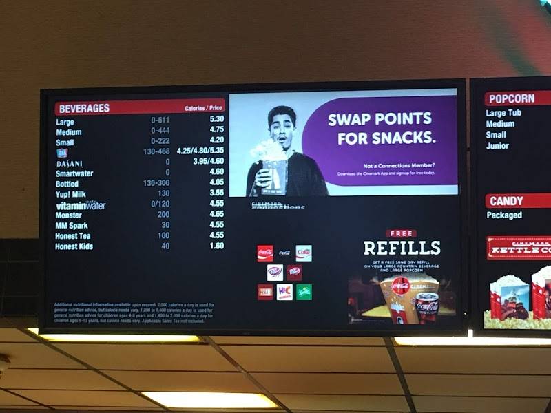 Cinemark Movies 8 restaurant in Albuquerque - photo 4