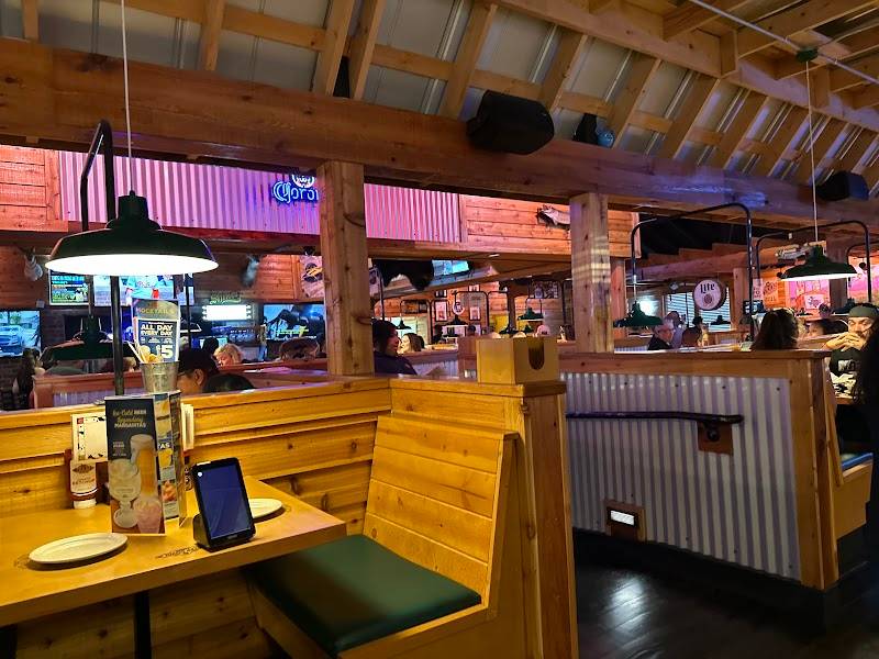 Texas Roadhouse restaurant in Albuquerque - photo 2