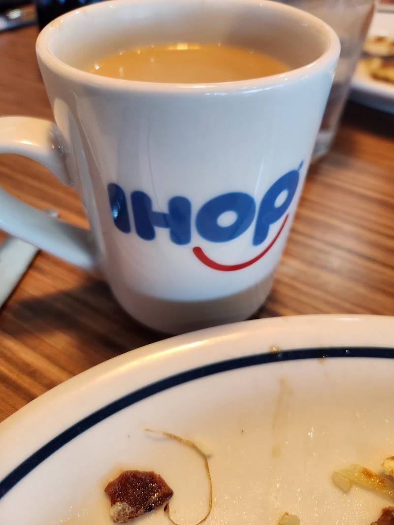 IHOP restaurant in Albuquerque - photo 3