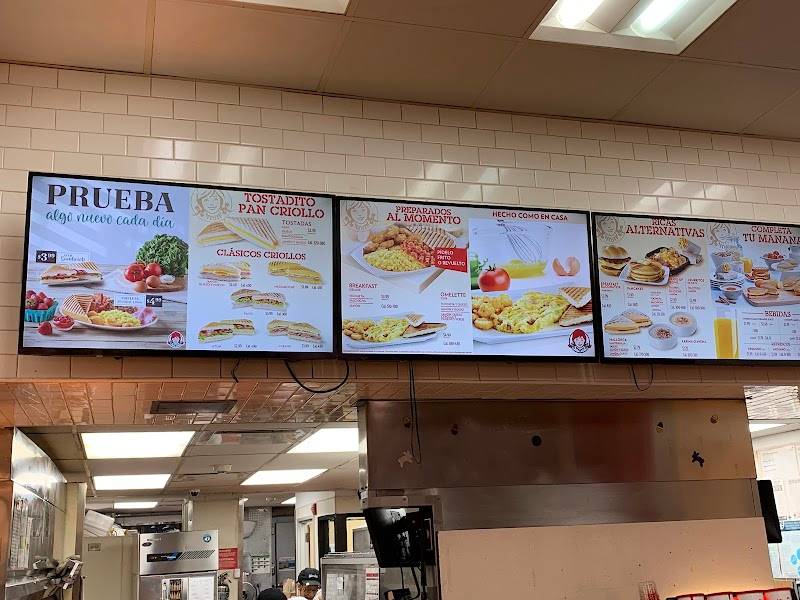 Wendy's restaurant in San Juan - photo 5