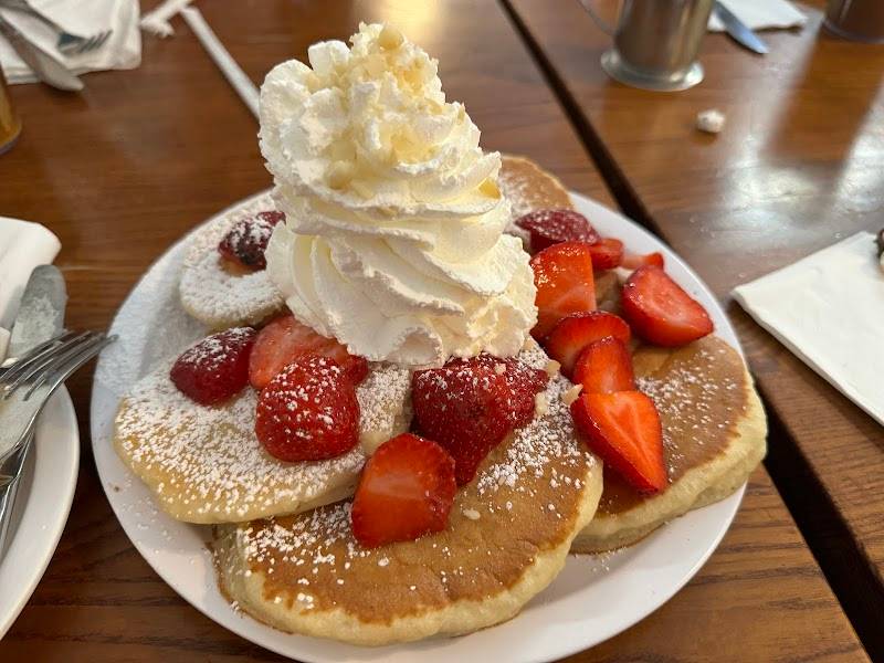 Eggs 'n Things Saratoga restaurant in Honolulu - photo 4