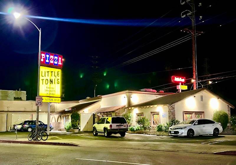 Little Tonis Restaurant restaurant in Los Angeles - photo 4