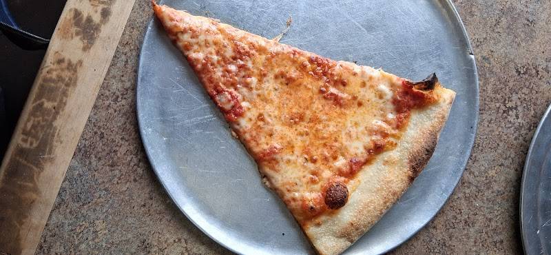 Slice on Broadway-Beechview restaurant in Pittsburgh - photo 2