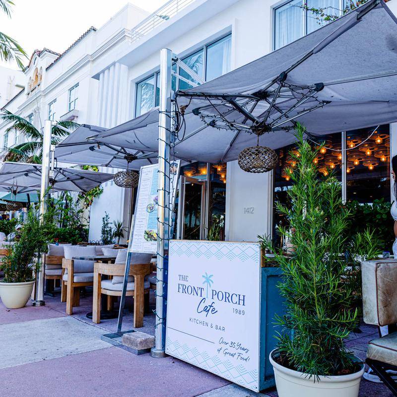 Front Porch Cafe restaurant in Miami Beach - photo 2