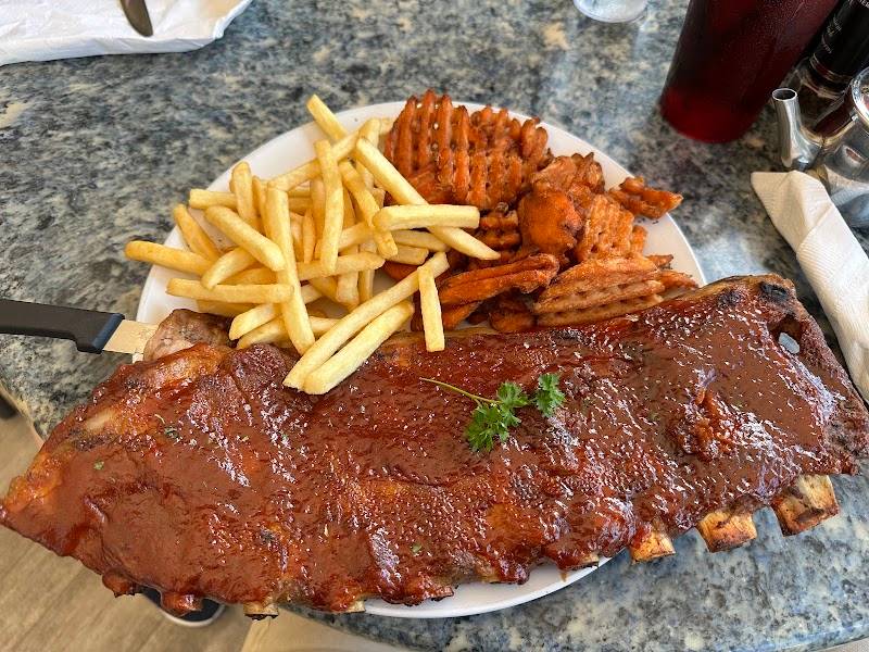 11th Street Diner restaurant in Miami Beach - photo 3