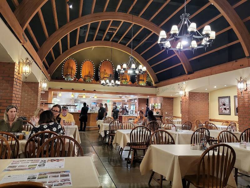 San Antonio Winery restaurant in Los Angeles - photo 4