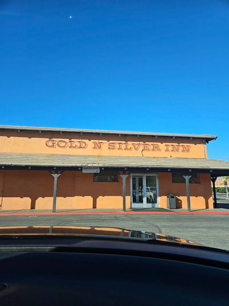 Gold 'N Silver Inn restaurant in Reno - photo 4