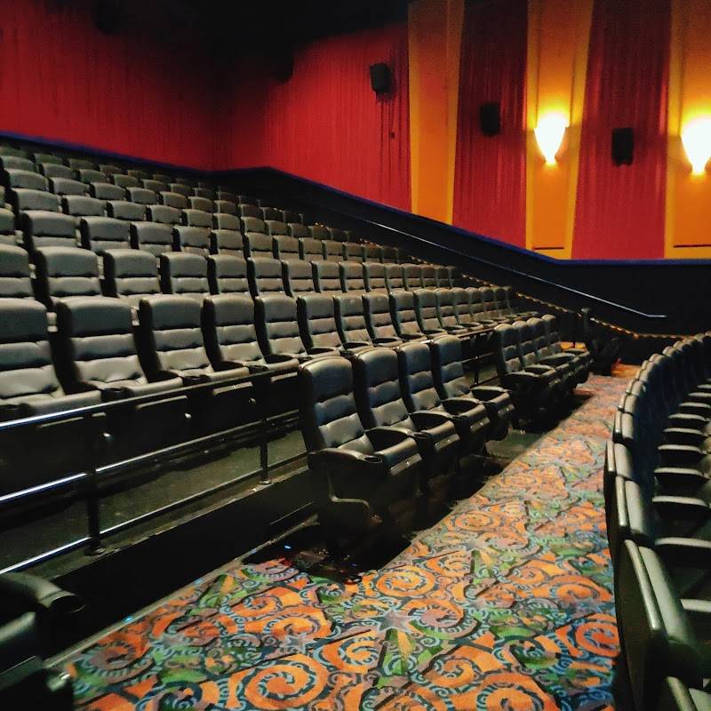 Cinemark Century Monterey 13 restaurant in Monterey - photo 3