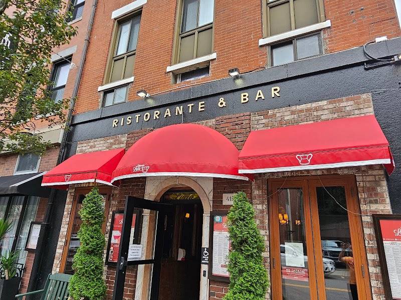 Lucia Ristorante restaurant in Boston - photo 3