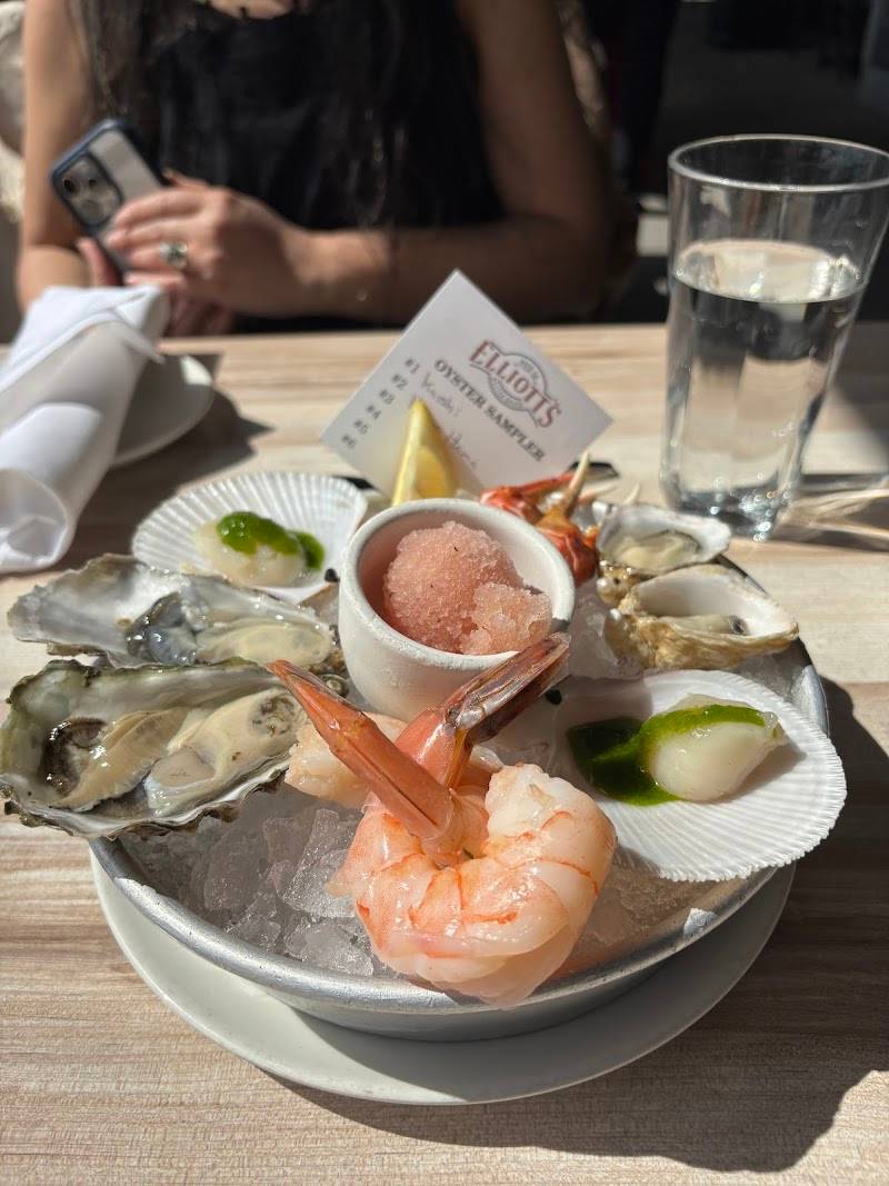 Elliott's Oyster House restaurant in Seattle - photo 5