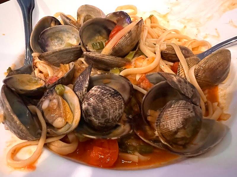 Renato's Restaurant and Catering restaurant in Westminster - photo 4