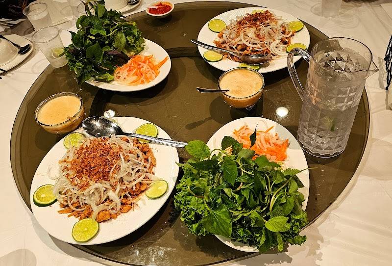 Ngoc Suong Restaurant restaurant in Westminster - photo 3